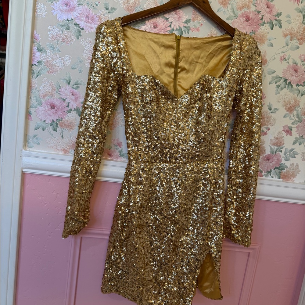 Gold Sequin Long-Sleeve Party Dress